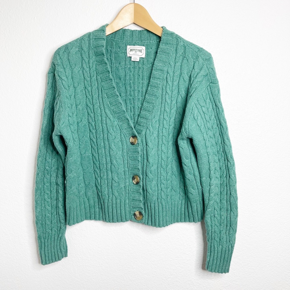 American Eagle Green Cable Knit V-Neck Button Front Cardigan Sweater M